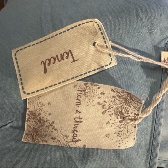 HT1  Hem & Thread Racerback Lace Up Top - Picture 5 of 5